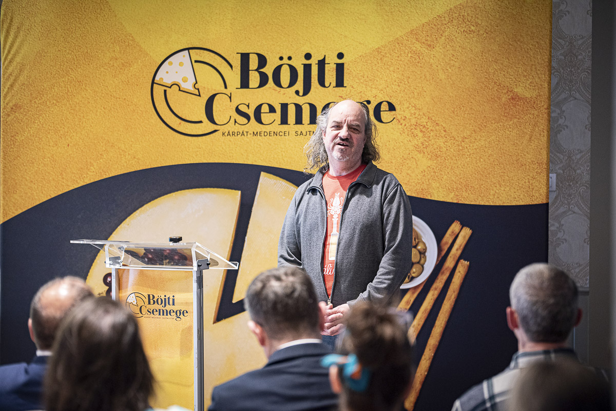 Nagy családban a sajtkészítők